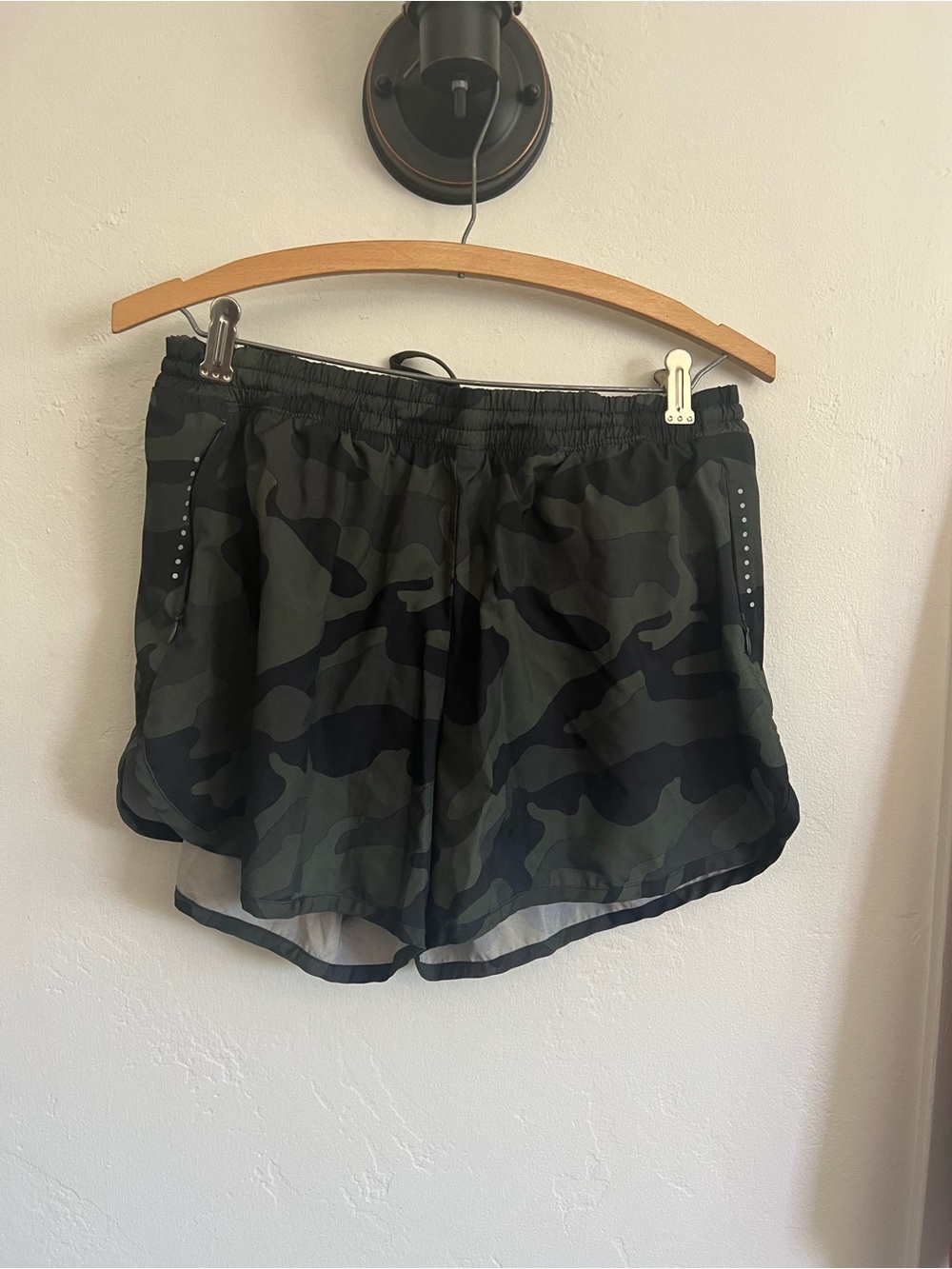 Old Navy Women's Camo Athletic Shorts in Olive and Black